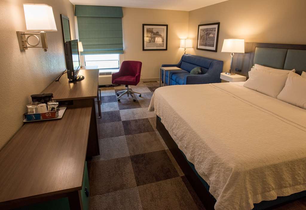 Hampton Inn Wooster Habitación foto